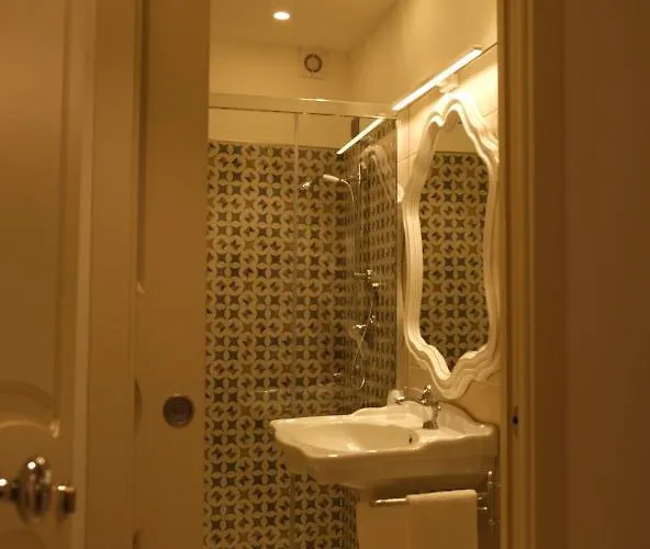 Plazacarrisi & Hotel