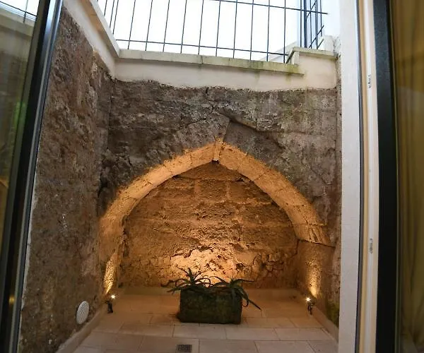 Plazacarrisi & Hotel Cellino San Marco