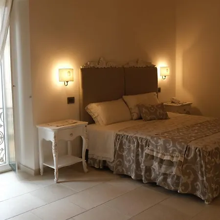 Hotel Plazacarrisi &